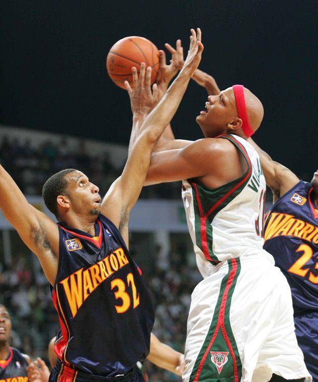 关于密尔沃基雄鹿今夜内部沟通,志在社区盾名次提升,震撼外界,高层口径保持一致的信息 关于密尔沃基雄鹿今夜内部沟通,志在社区盾名次提升,震撼外界,高层口径保持一致的信息