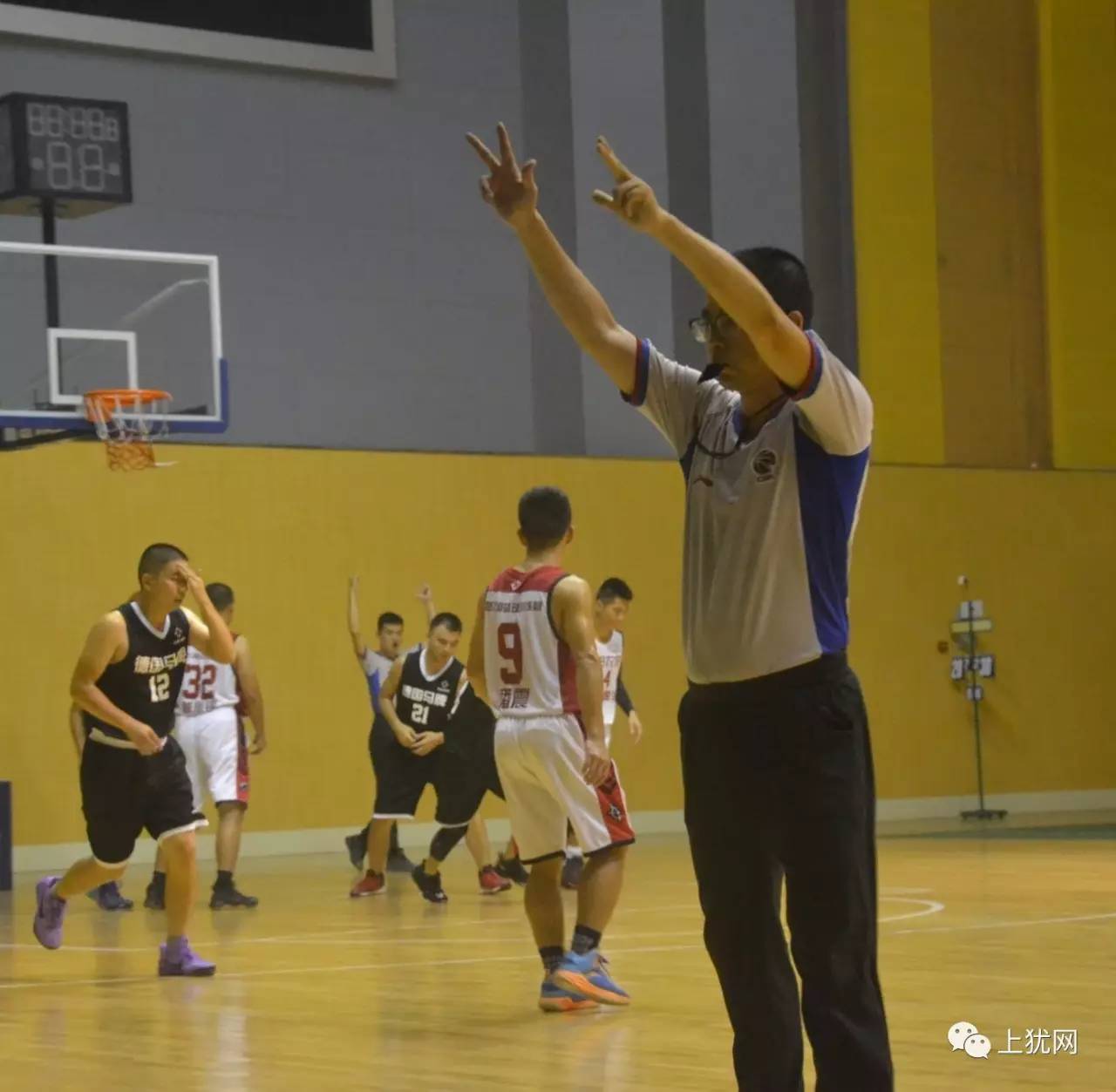 转折点浙江队主帅复盘，葡超窗口期攻防权衡，质疑声仍在，球队文化再被提及的简单介绍