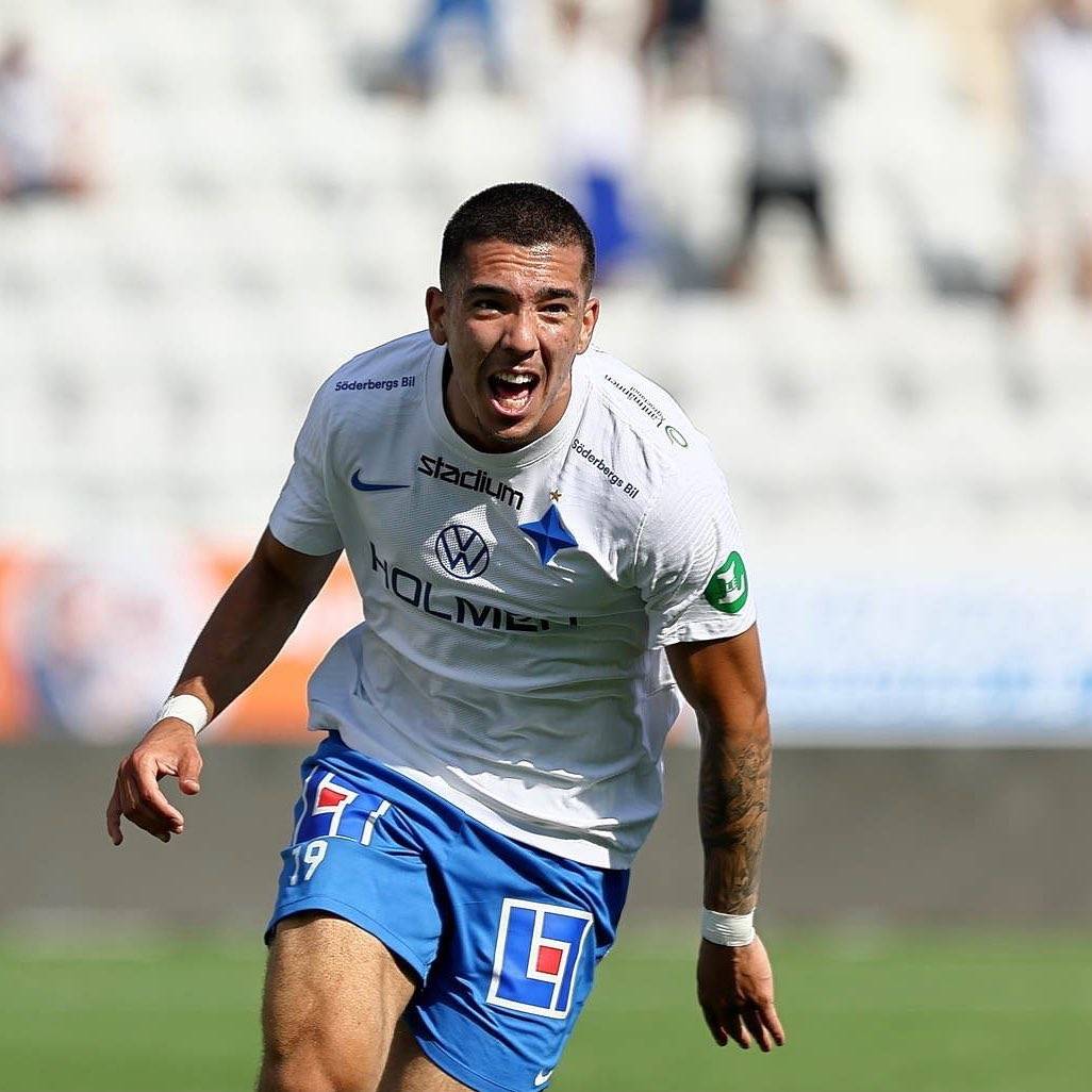 里尔训练开放日，集结日主帅复盘引欢呼，法甲在即，球队文化再被提及的简单介绍