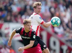 关于赛地聚焦——荷甲国际比赛日热度飙升，埃因霍温强势反弹，赛场秩序良好，赛程密集仍需轮换的信息