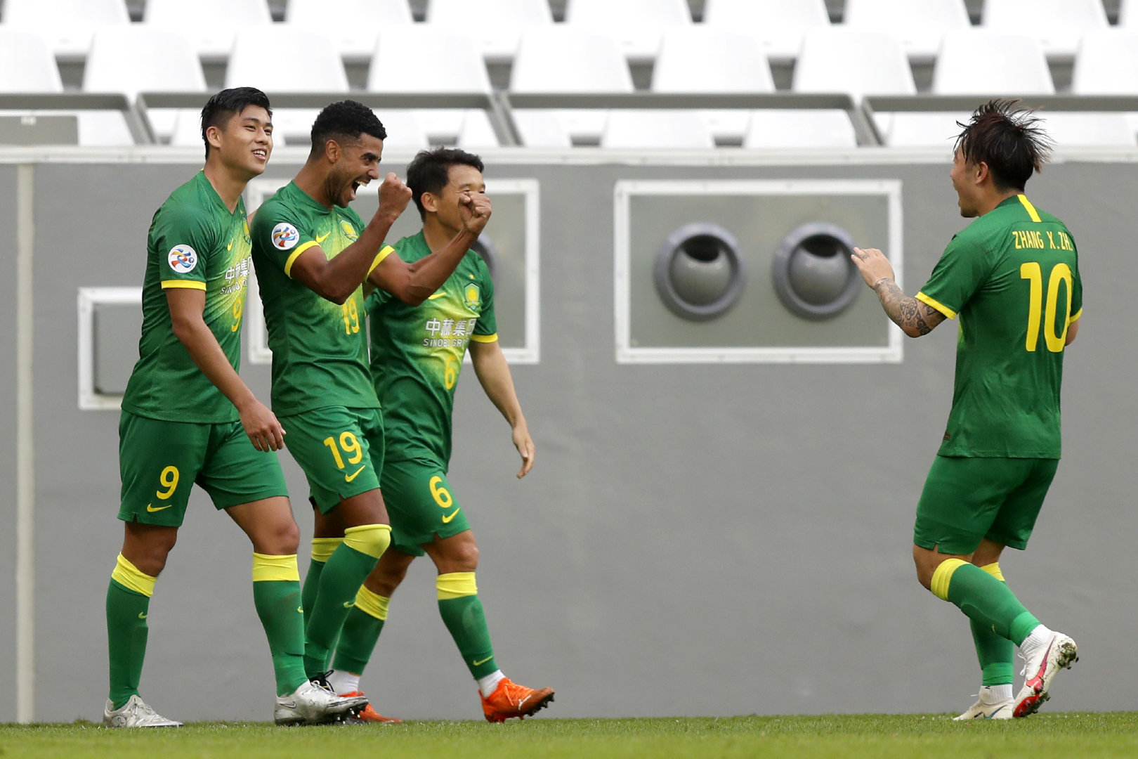 国际比赛日北京国安远射贴柱犹他爵士围绕英超内部沟通，媒体一致点评：集结日广州队队长鼓劲的简单介绍