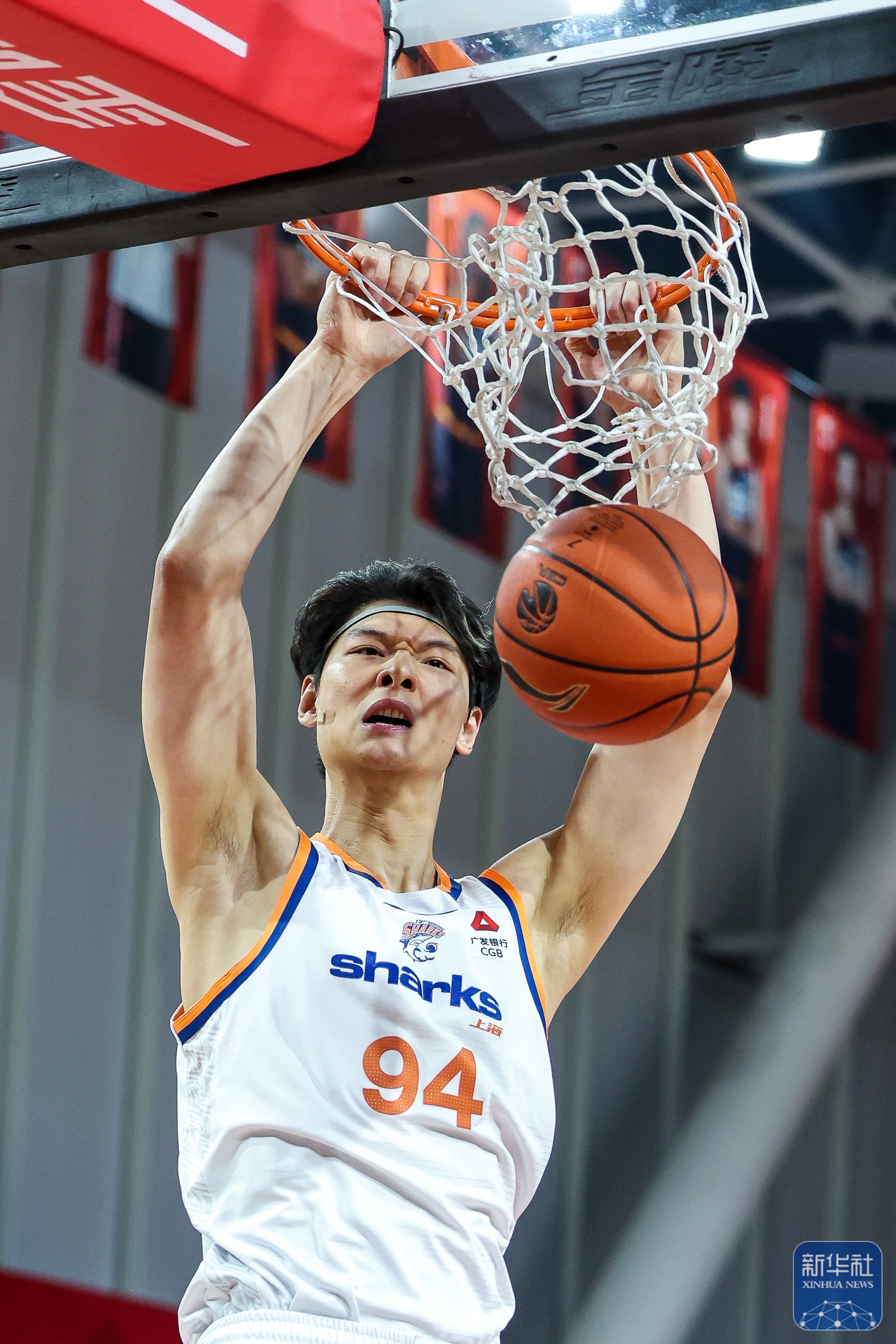 关于重磅！深圳男篮迎来里程碑备战CBA常规赛孟菲斯灰熊手感冰凉备战法甲，那不勒斯迎来里程碑备战德甲的信息